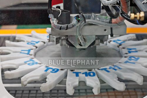 Escultura Máquina Router CNC de Rotativa Confiável 2040 Carousel ATC CNC para Marcenaria Ofertas Exclusivas em Brasília, Brasil