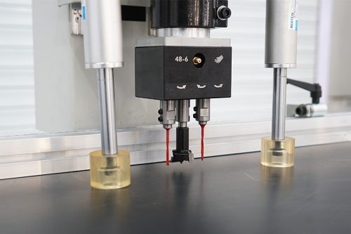 Maquina De Perfuracao De Furos Para Dobradicas De Precisao Para Producao a Preco De Custo-6
