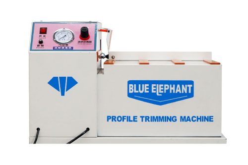 Maquina de Corte de Cantos de Perfis de Alta Eficiencia para Moveis de Painel em Desconto-1