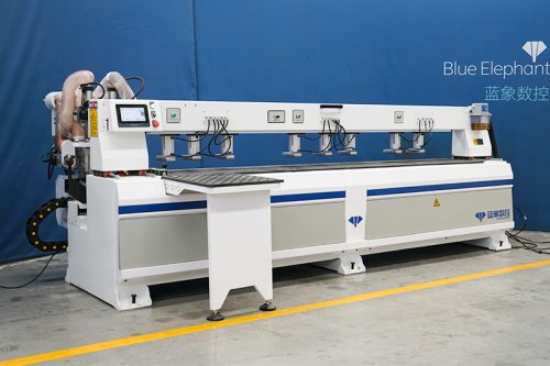 Maquina de Perfuracao CNC Avancada para Portas de Madeira - Preco-3