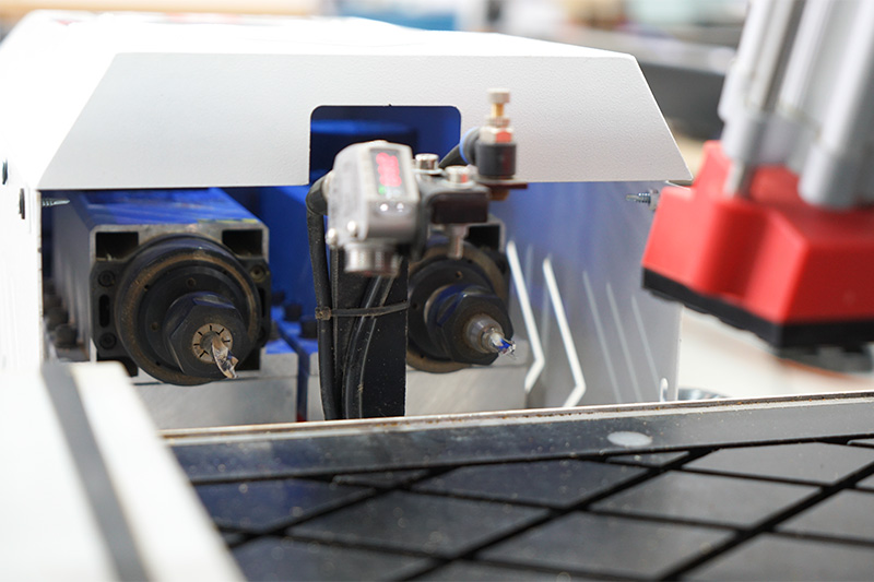 Maquina de Perfuracao Lateral CNC de Cabeca Dupla para Madeira com Preco Acessivel-2