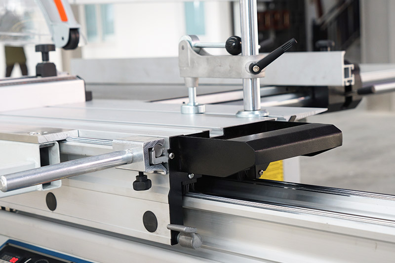 Most Cost-effective Precision sliding panel saw 5