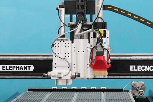 Most-Popular-1530-Rotary-Axis-CNC-Router-with-Horizontal-Spindle-and-Linear-tool-magazine3