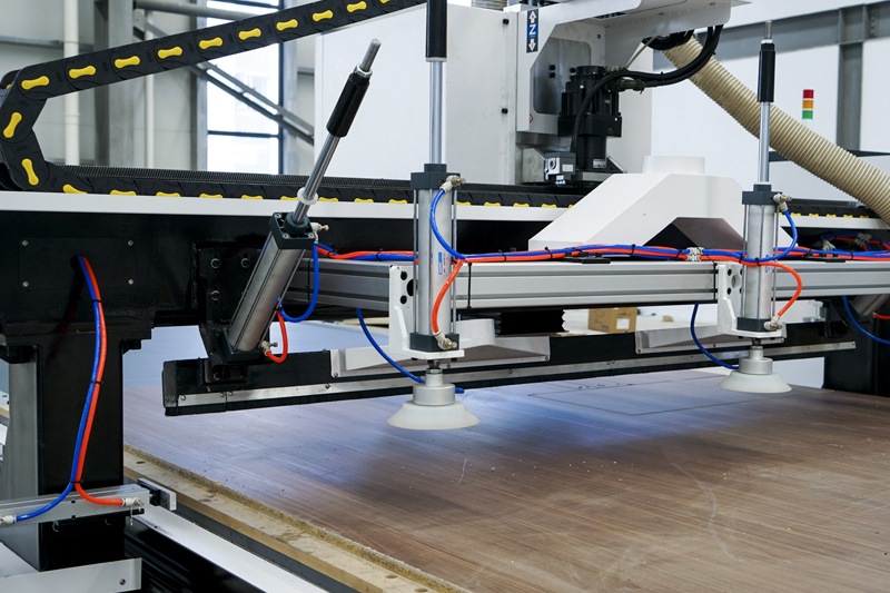 Avançada Máquina de CNC Nesting 2040 ATC com Eixo C e Cabeça Agregada para Produção Eficiente (5)