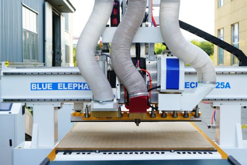 Blue Elephant Máquina CNC Nesting Expediente para Fabricação de Armários com CarregamentoDescarregamento e Rotulagem Automáticos (1)
