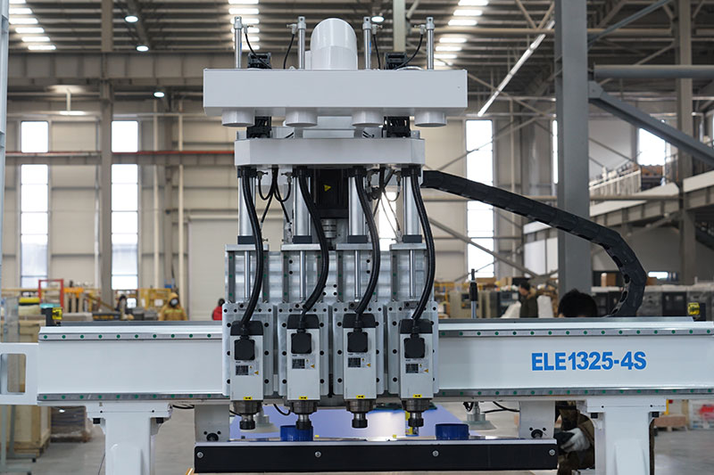 Blue Elephant Máquina CNC Nesting para Madeira Custo-Benefício com Quatro Spindles para Marcenaria e Fabricação de Armários (1)