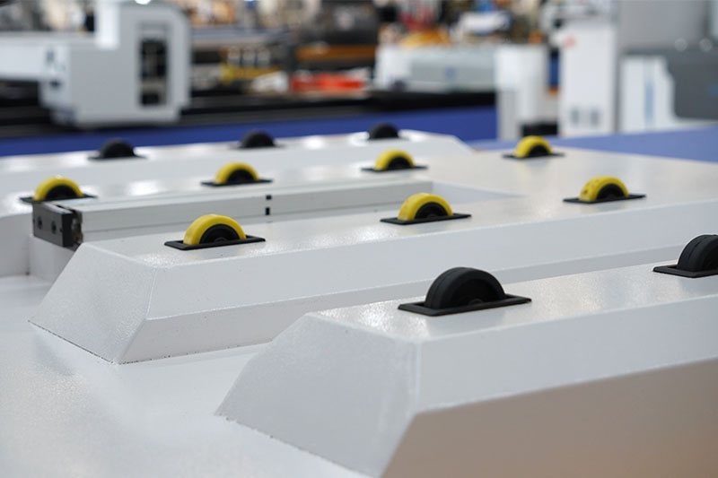 Blue Elephant Máquina CNC Nesting para Madeira Custo-Benefício com Quatro Spindles para Marcenaria e Fabricação de Armários (1)