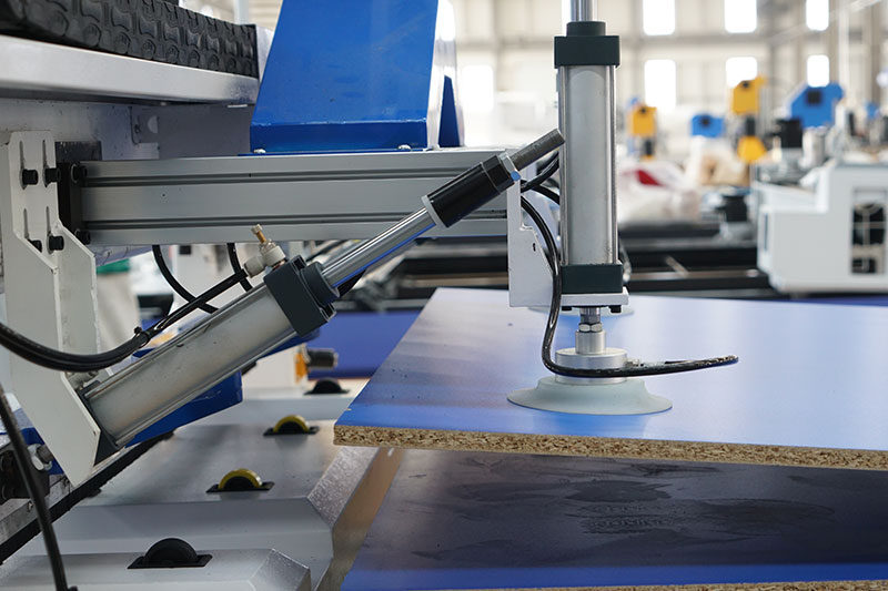 Blue Elephant Máquina CNC Nesting para Madeira Custo-Benefício com Quatro Spindles para Marcenaria e Fabricação de Armários (1)