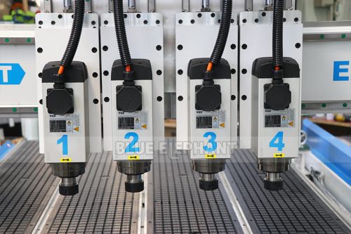 Máquina CNC Rotativa 1325 de Alta Eficiência para Gravação de Precisão Amplamente Utilizada em Horta, Portugal